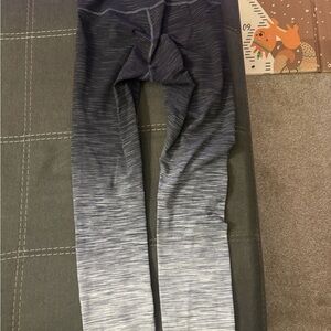 Lululemon Athletica Black and Gray Gradient Leggings